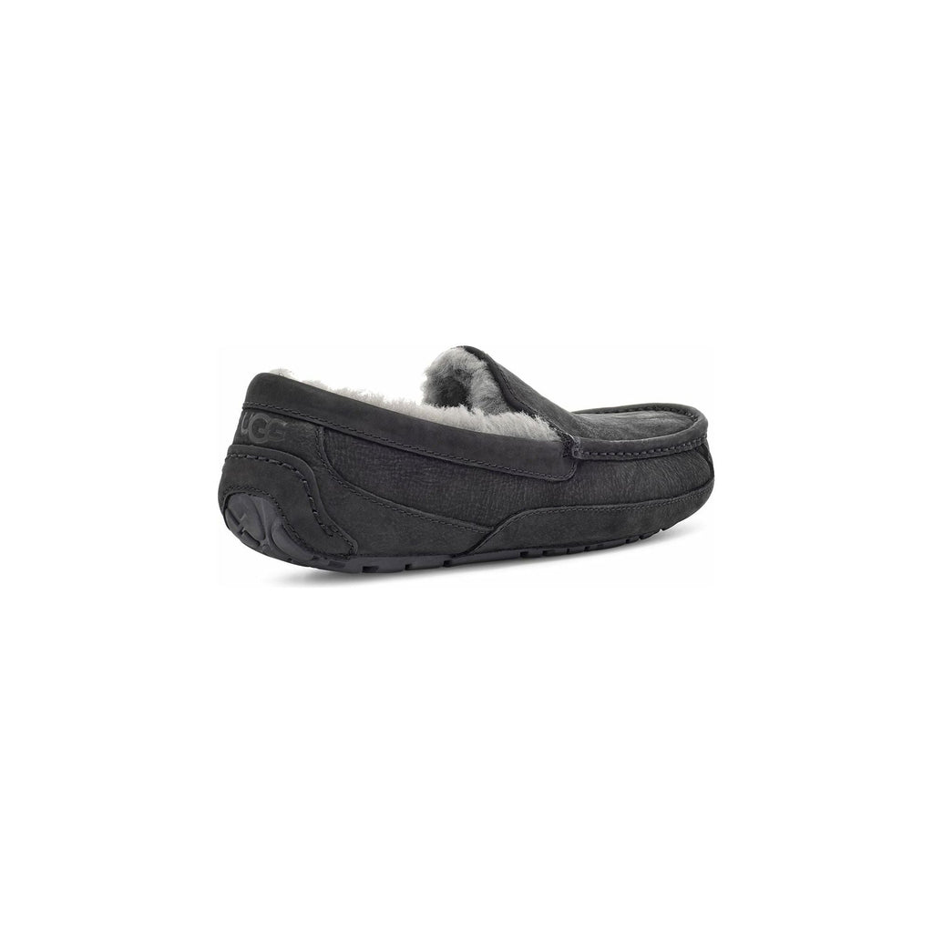UGG Men's Ascot Slipper in Black Leather