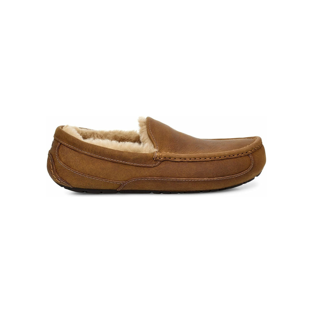 UGG Men's Ascot Leather Slipper in Tan