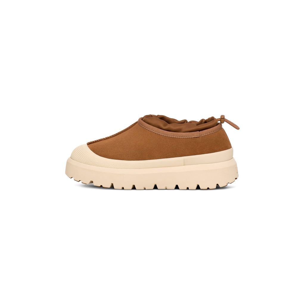 UGG All Gender Tasman Weather Hybrid in Chestnut Whitecap