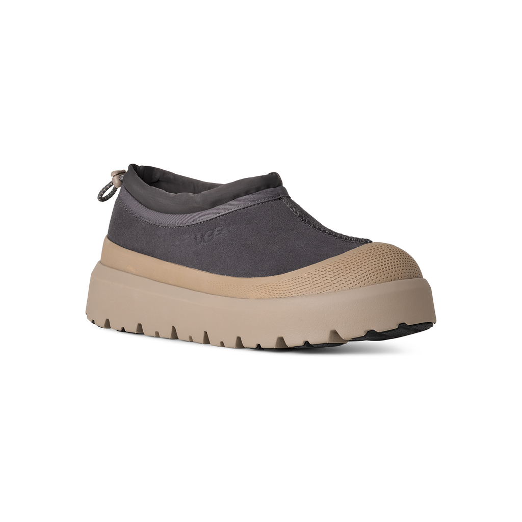 UGG All Gender Tasman Weather Hybrid in Obsidian / Cobble Grey