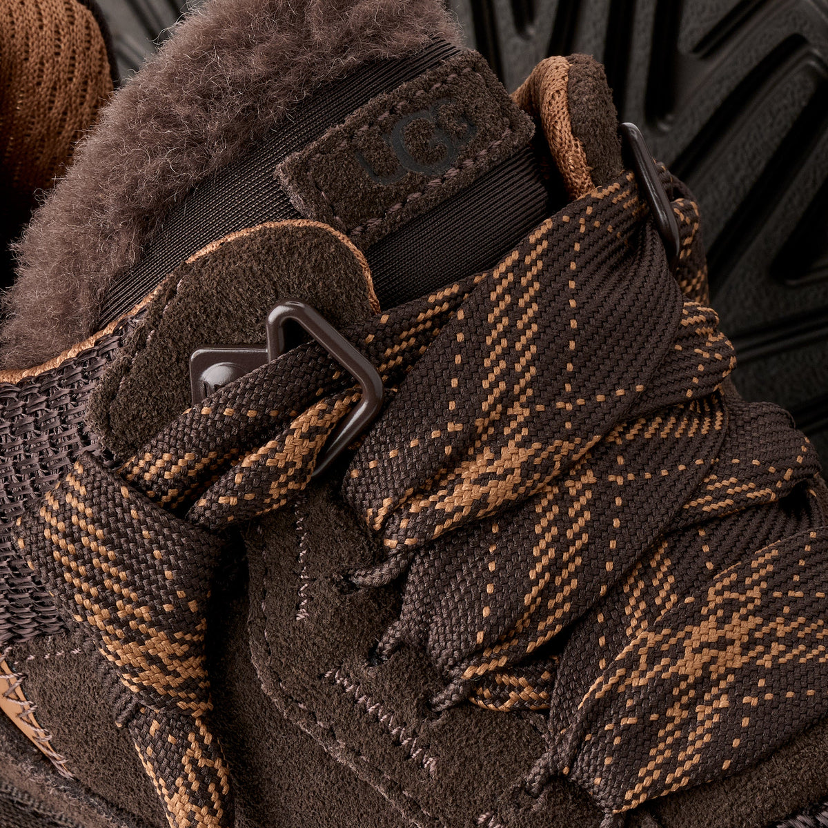 UGG Kid's Lowmel