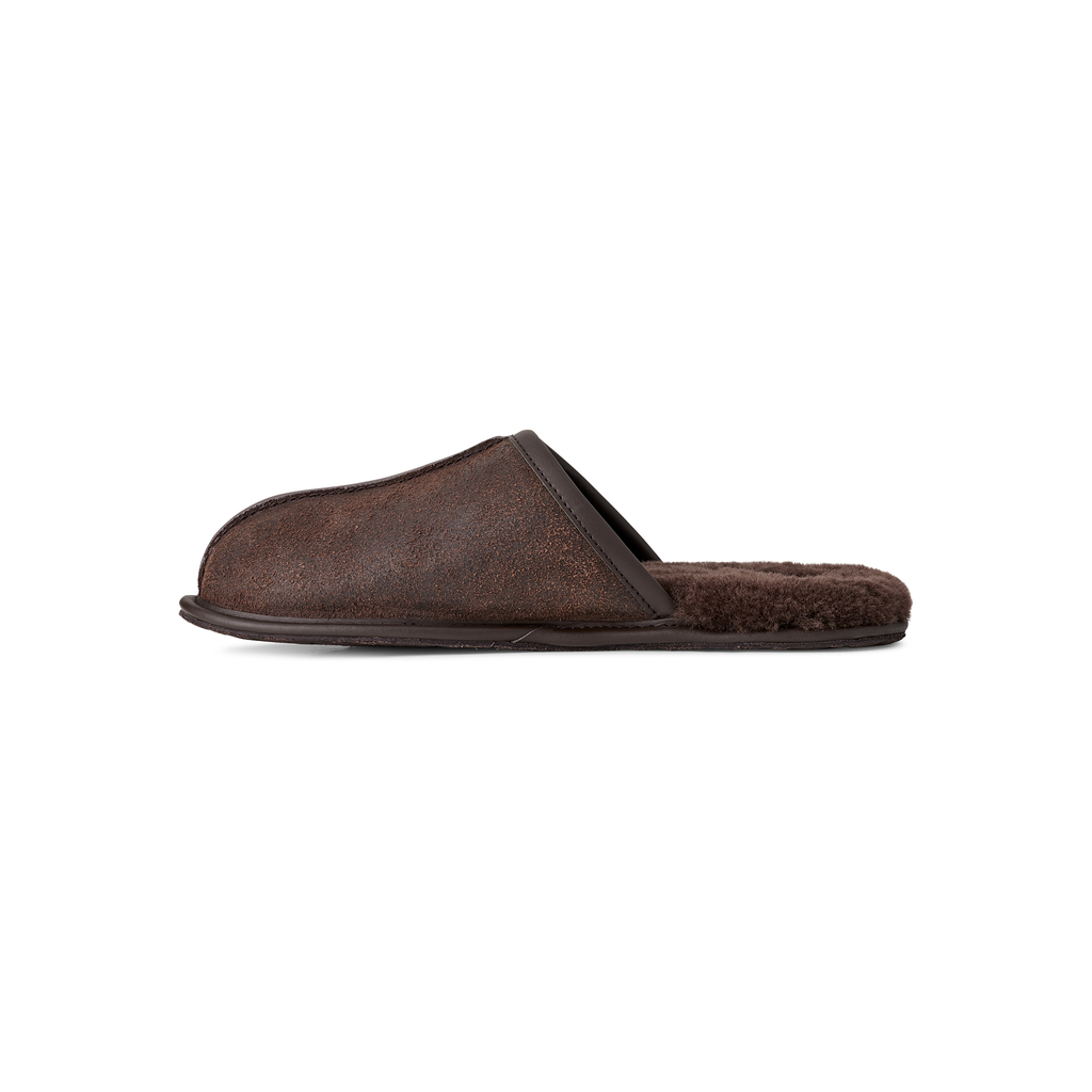 UGG Men's Scuff Leather Distressed in Dusted Cocoa