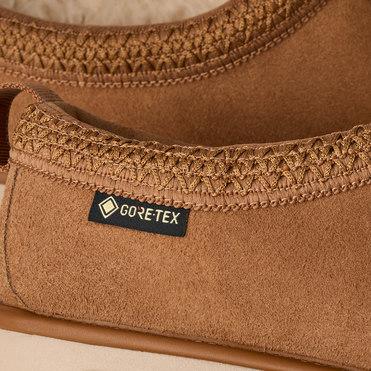 UGG Men's Tasman GTX in Chestnut