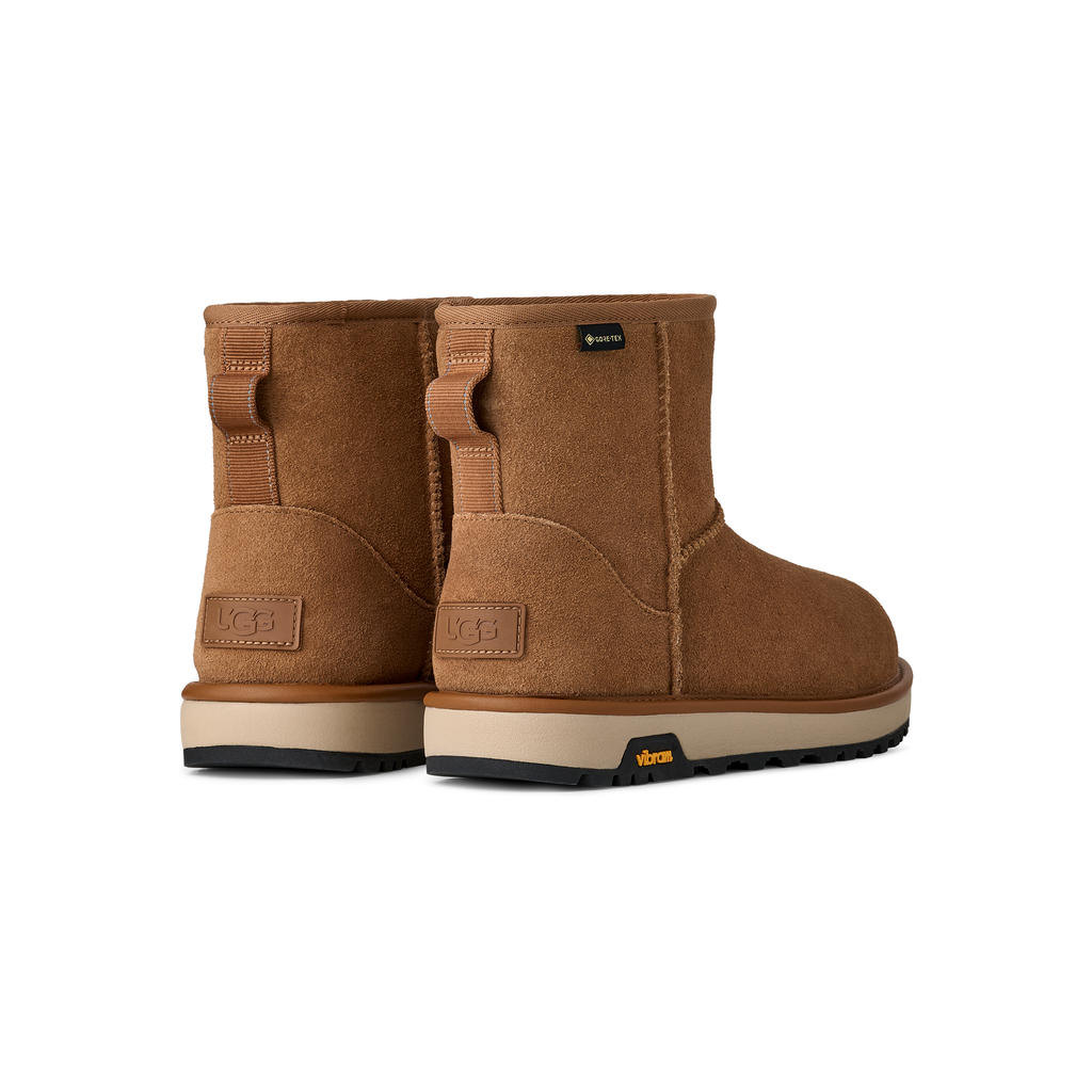 UGG Women's Classic Mini GTX in Chestnut