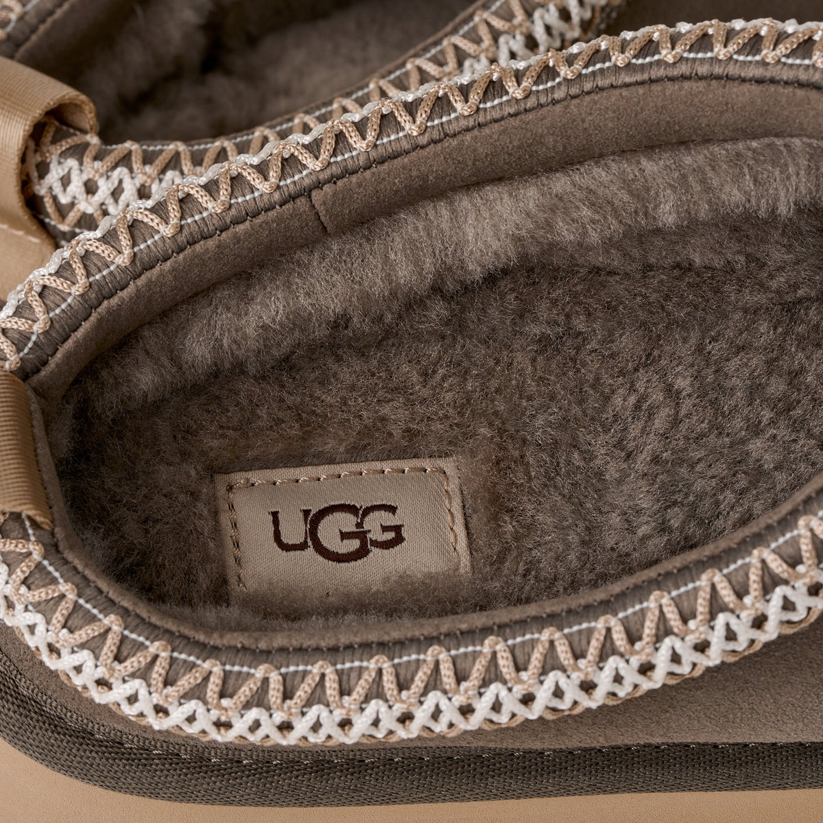 UGG Women's Tazz II in Dried Oregano