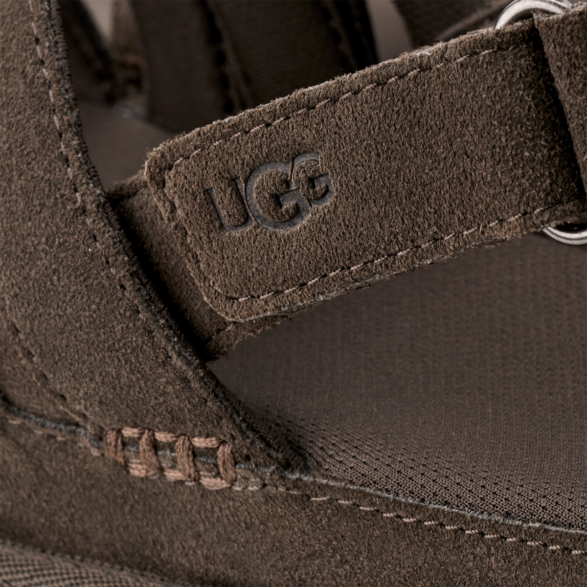 UGG Women's Goldenstar Gleam in Dense Smoke
