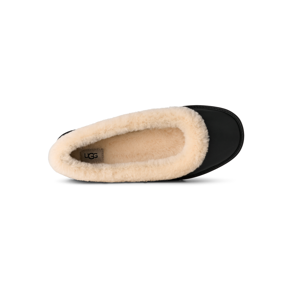 UGG Women's Zora Leather Ballet Flat in Black