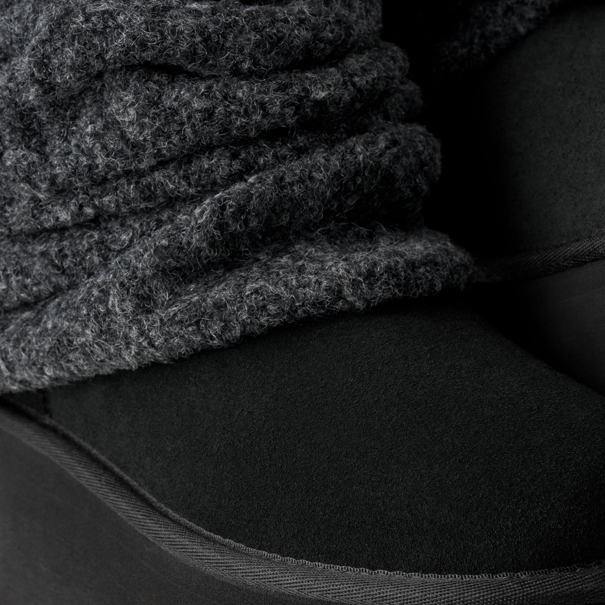 UGG Women's Classic Mini Dipper Legwarmer