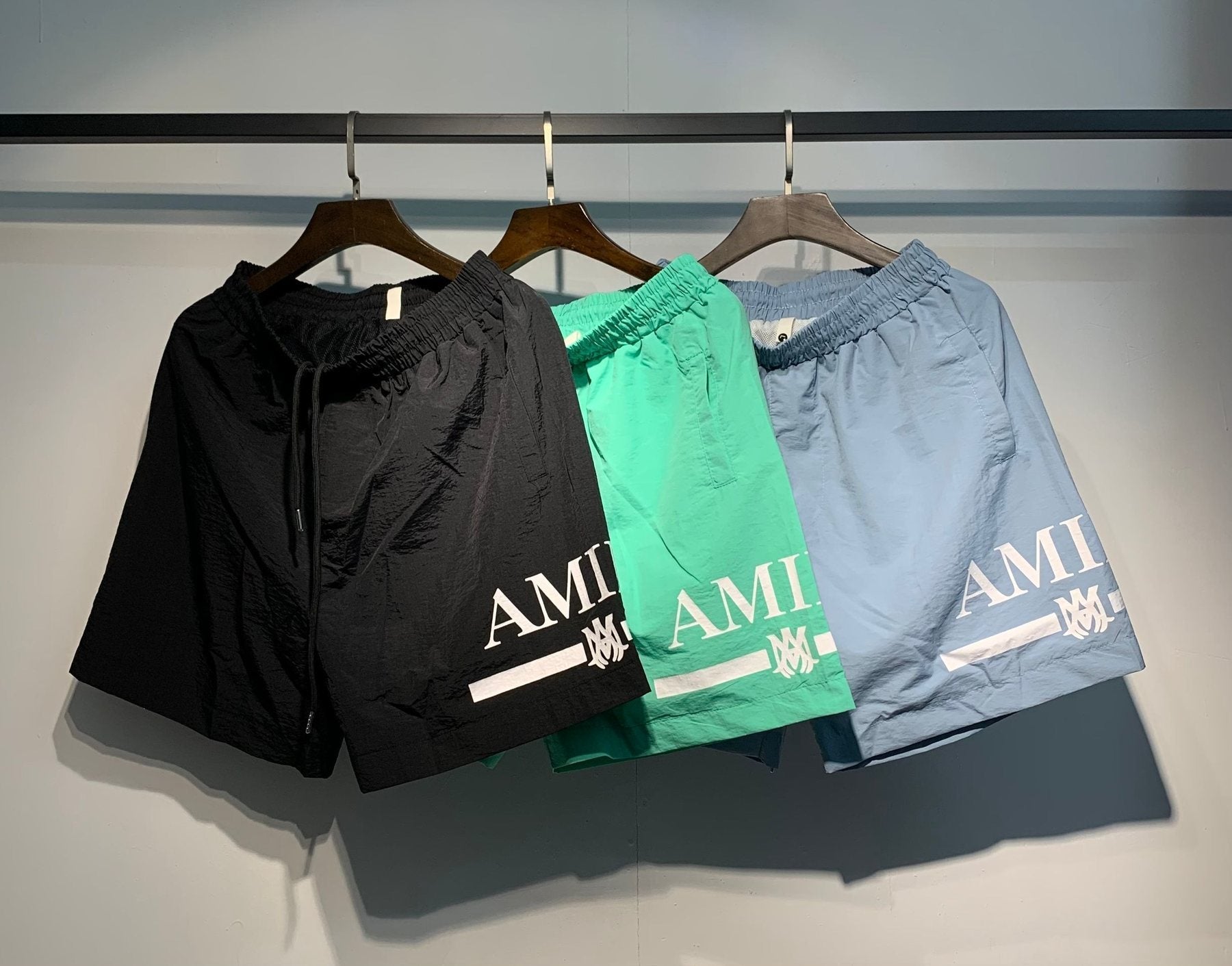 AMIRI Logo Graphic Shorts