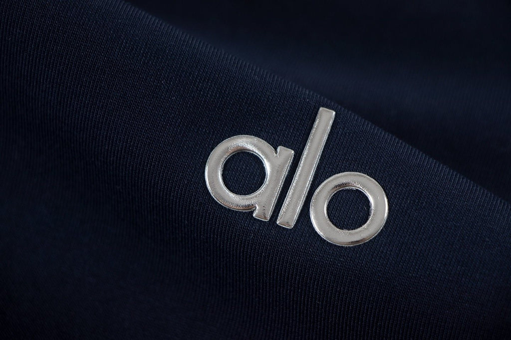 alo Solid Logo T-Shirt & Shorts Set