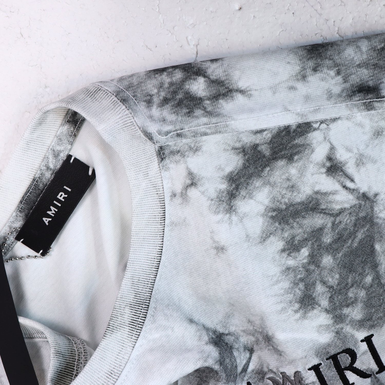 AMIRI Gray Tie-Dye Graphic T-Shirt