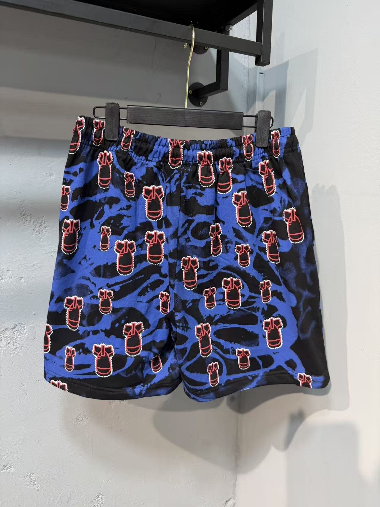 ASAALL All-Over Graphic Elastic Waist Shorts