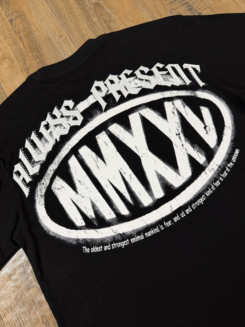 ALWAYS-PRESENT Champion Rhinestone Graphic Short-Sleeve T-Shirt
