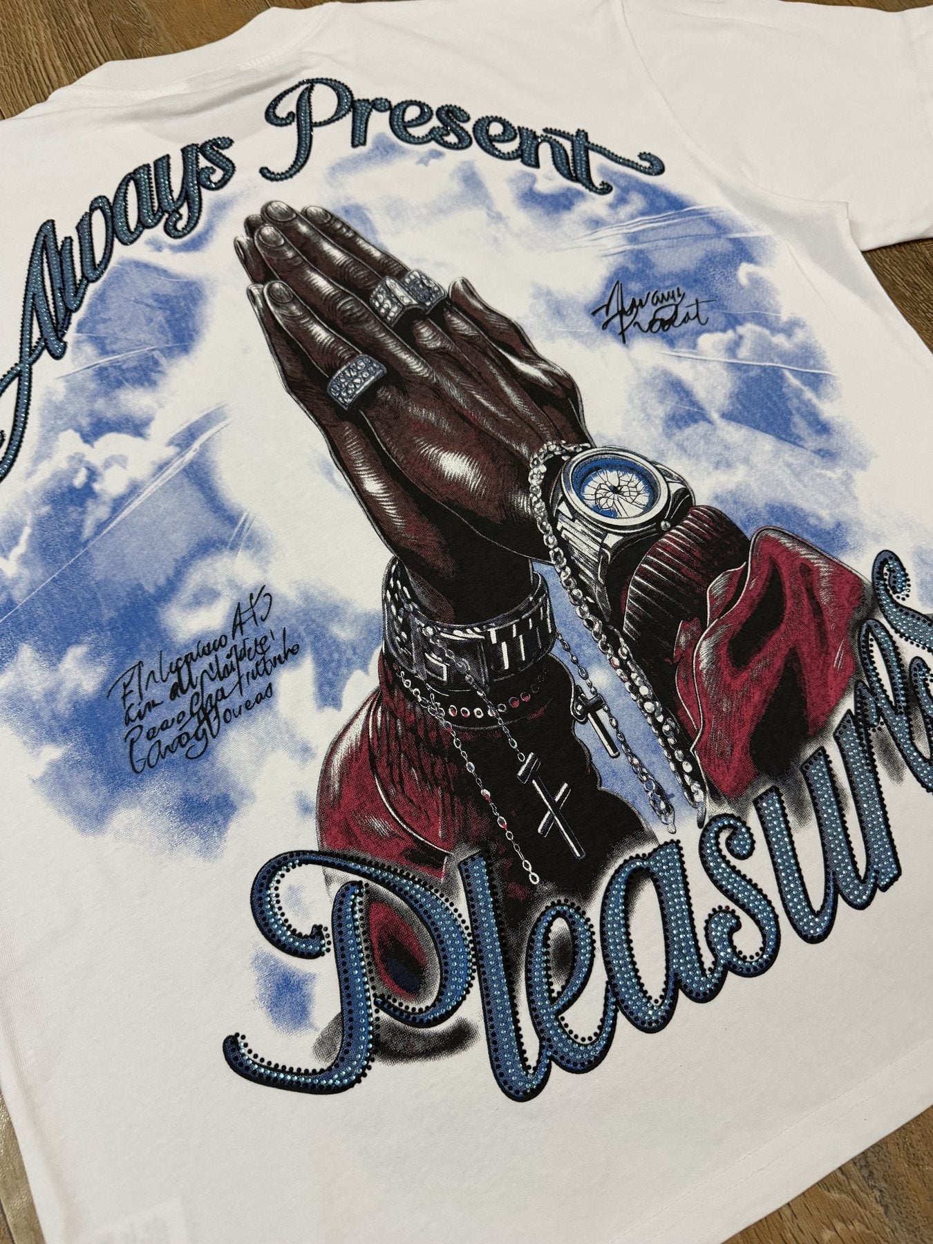 ALWAYS-PRESENT Champion Graphic Short-Sleeve T-Shirt