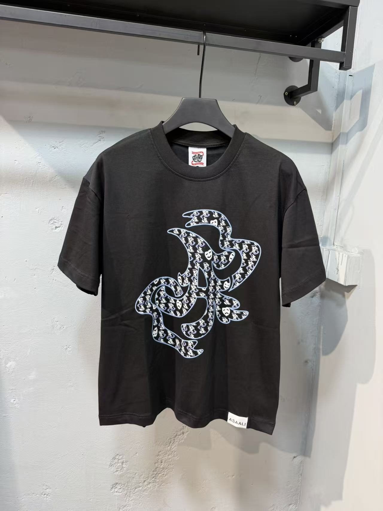 Asaali Abstract Graphic T-Shirt
