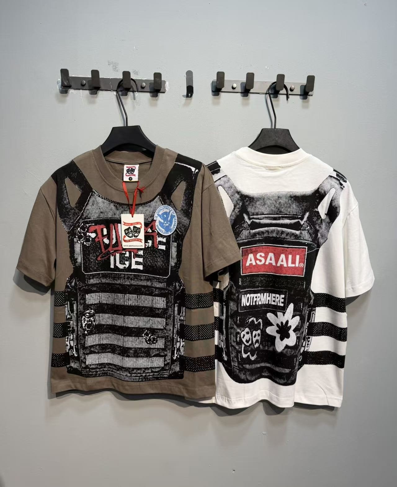 ASAALL Striped Panel Graphic Short-Sleeve T-Shirt