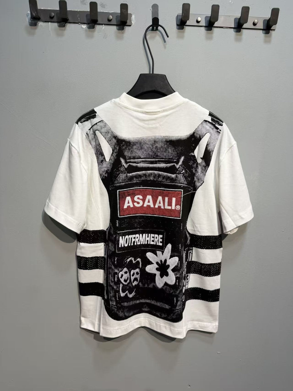 ASAALL Striped Panel Graphic Short-Sleeve T-Shirt