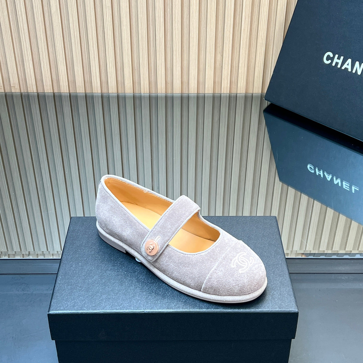 CHANEL 25S DOUBLE-STRAP MARY JANE SHOES IN LIGHT GRAY SUEDE