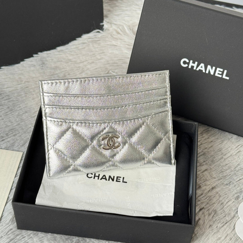 CHANEL 25S CARD HOLDER 11 IN SILVER LAMBSKIN GOLD HARDWARE