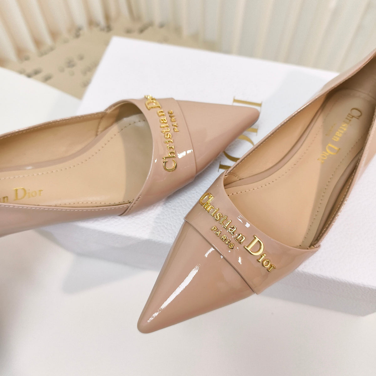 DIOR POINTED BALLET FLATS 25S IN BEIGE GLOSSY LEATHER WITH GOLD HARDWARE