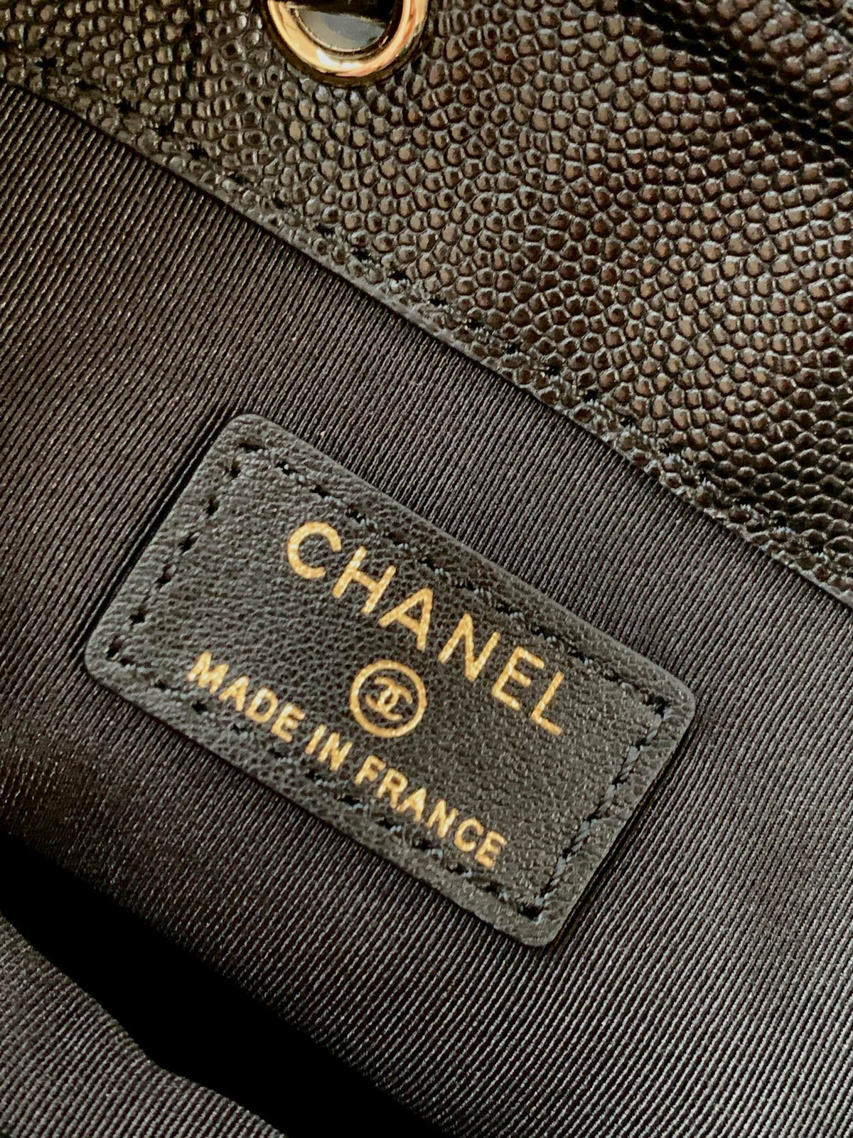 CHANEL 25S MINI BUCKET BAG 12 IN BLACK CALFSKIN GOLD HARDWARE