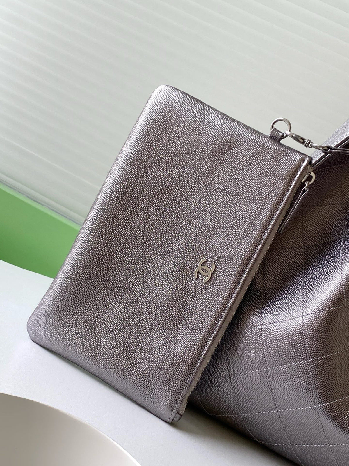 CHANEL 25S HOBO BAG 40 IN LILAC SILVER METALLIC CAVIAR