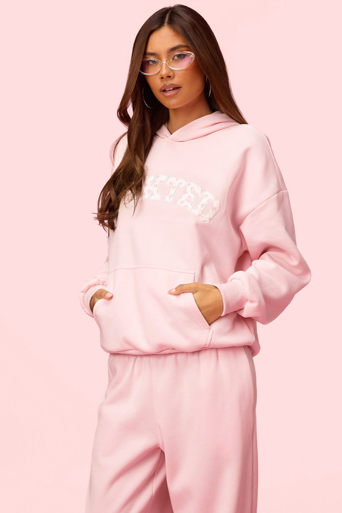 Edikted Hearts Barbie™ Oversized Hoodie
