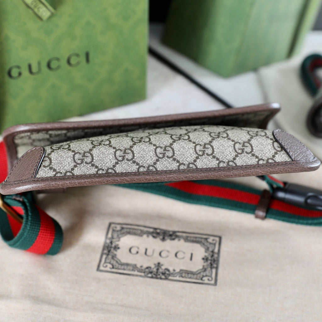 Gucci Neo Vintage Tiger Head Belt Bag