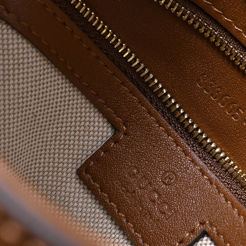 Gucci 73 Series Horsebit Bucket Bag