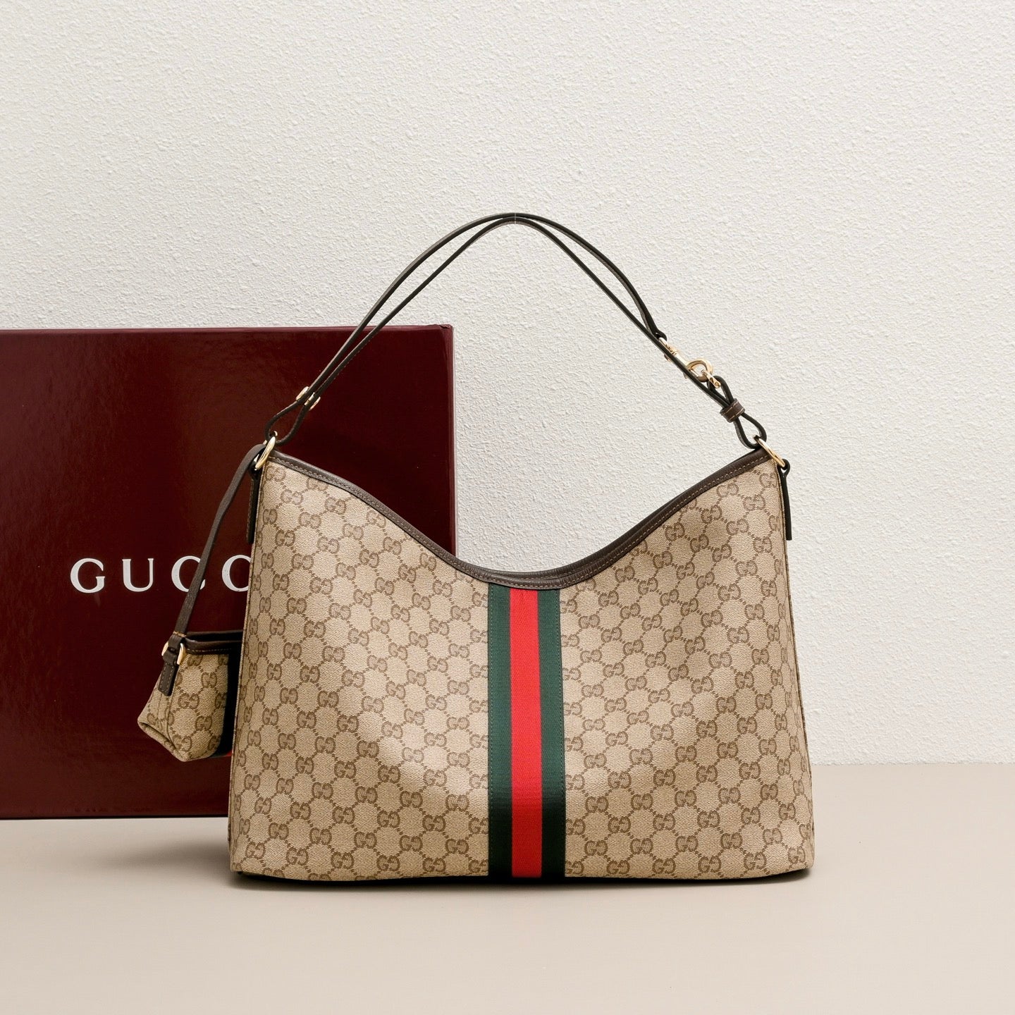 Gucci Essence Hobo Shoulder Bag