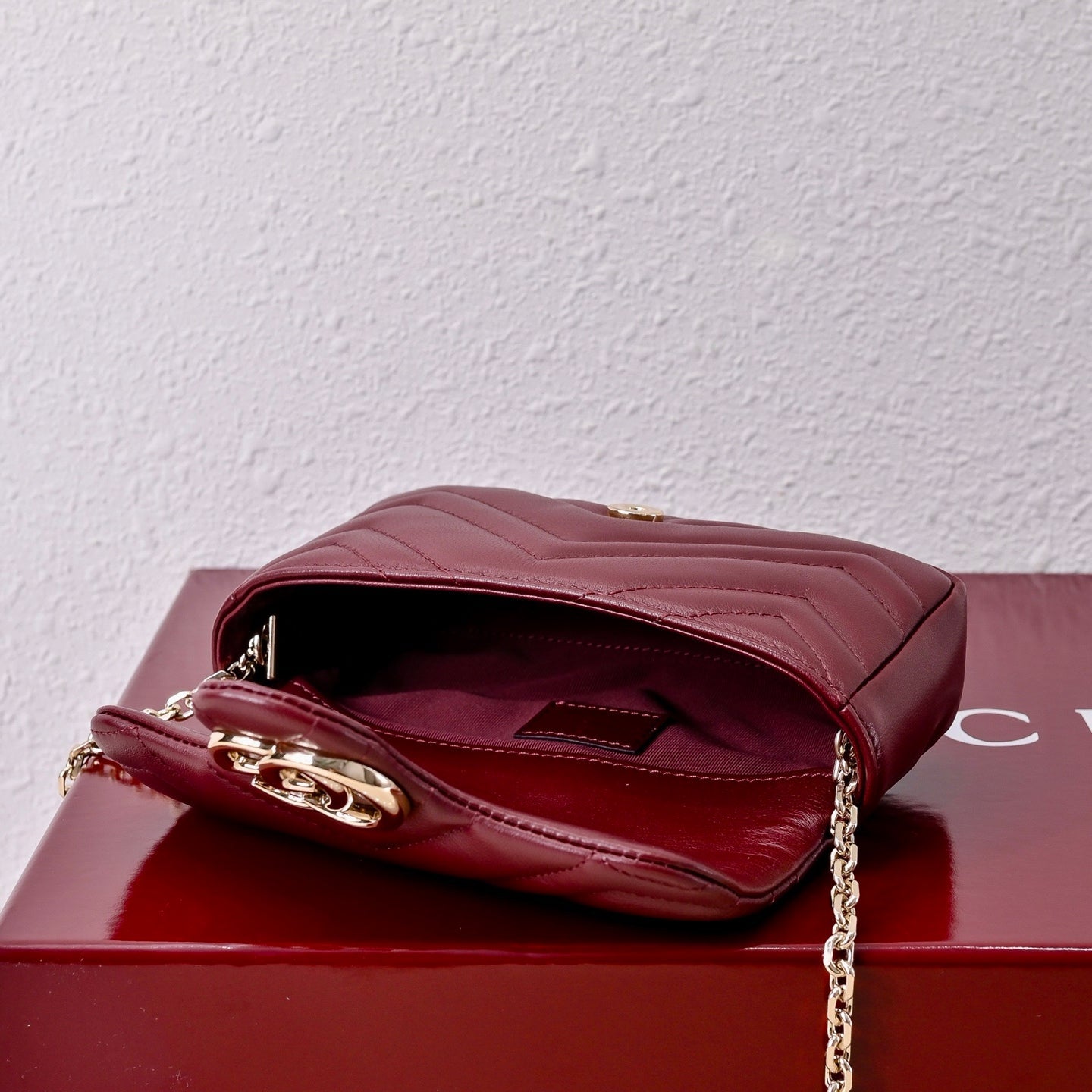 Gucci GG Marmont 2.0 Mini Lambskin Shoulder Bag