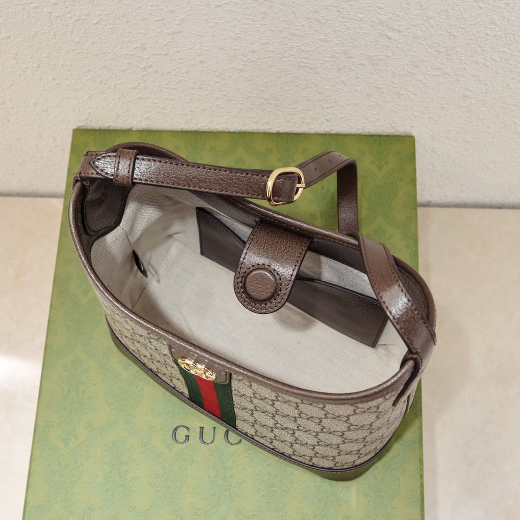 Gucci Ophidia GG Supreme Bucket Bag