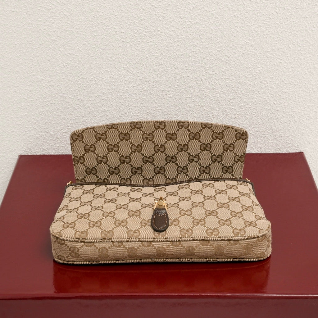 Gucci GG Apertivo Medium Shoulder Bag