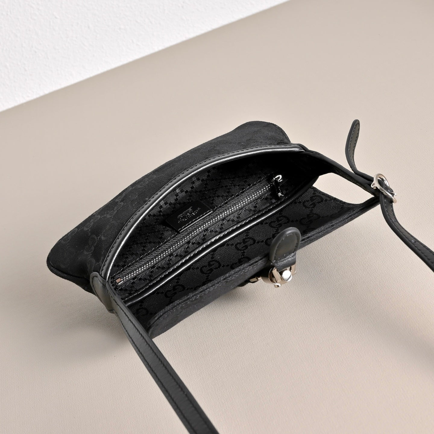 Gucci Jackie Mini Shoulder Bag