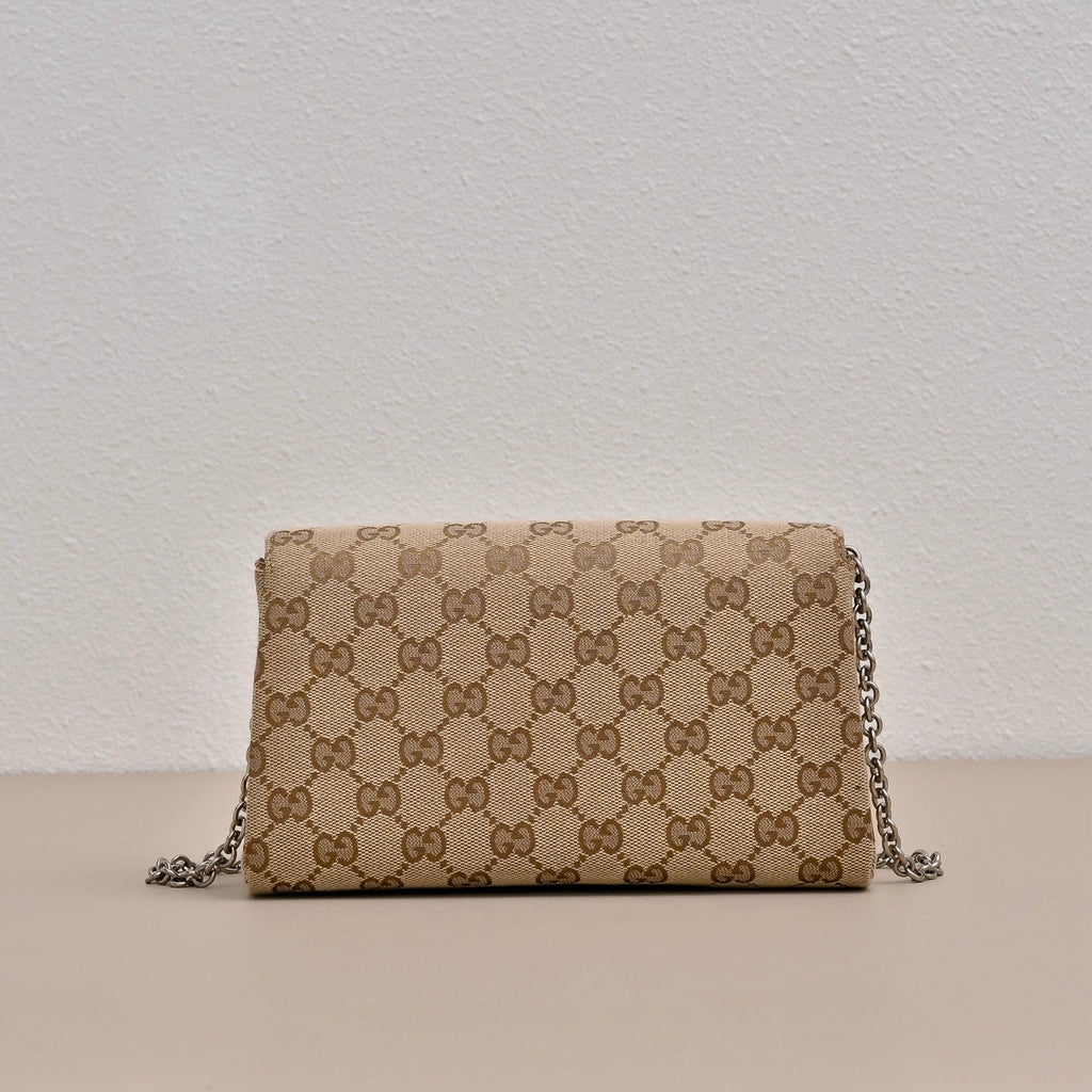 Gucci GG Dionysus Small Tiger Head Shoulder Bag