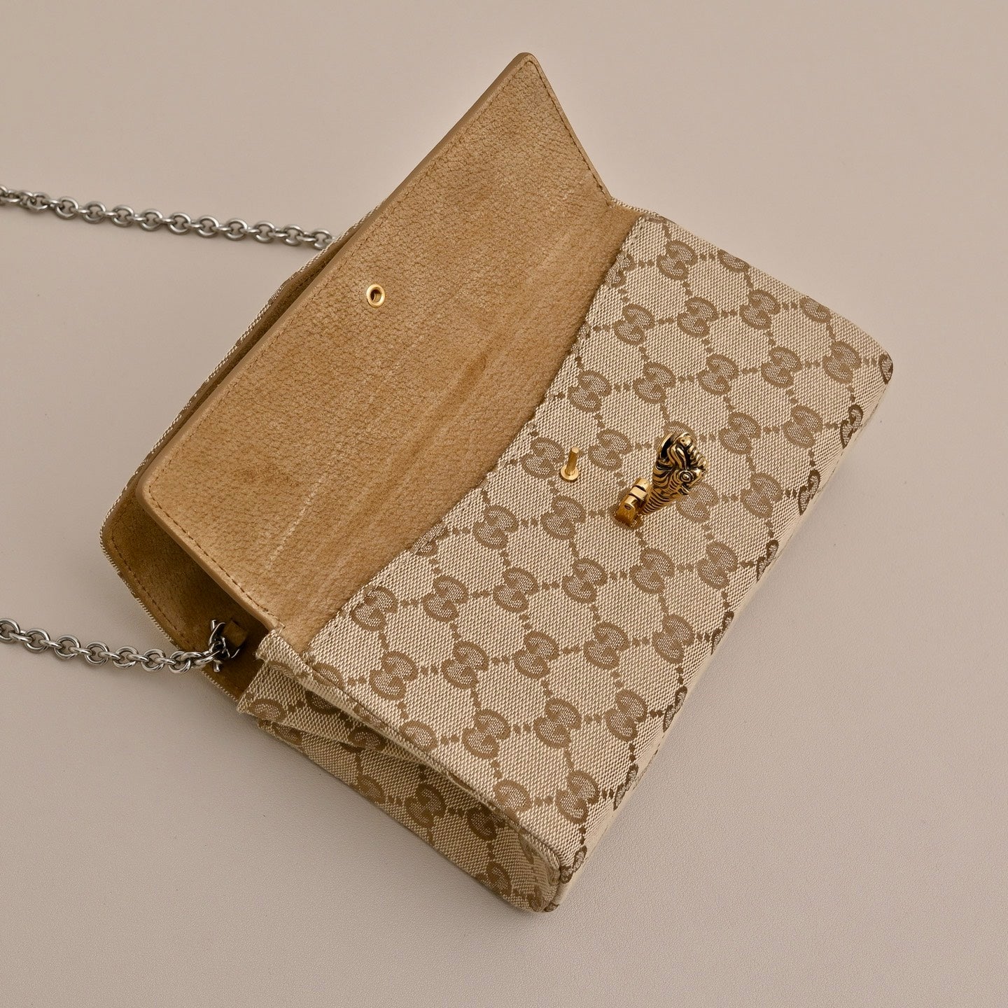 Gucci GG Dionysus Small Tiger Head Shoulder Bag