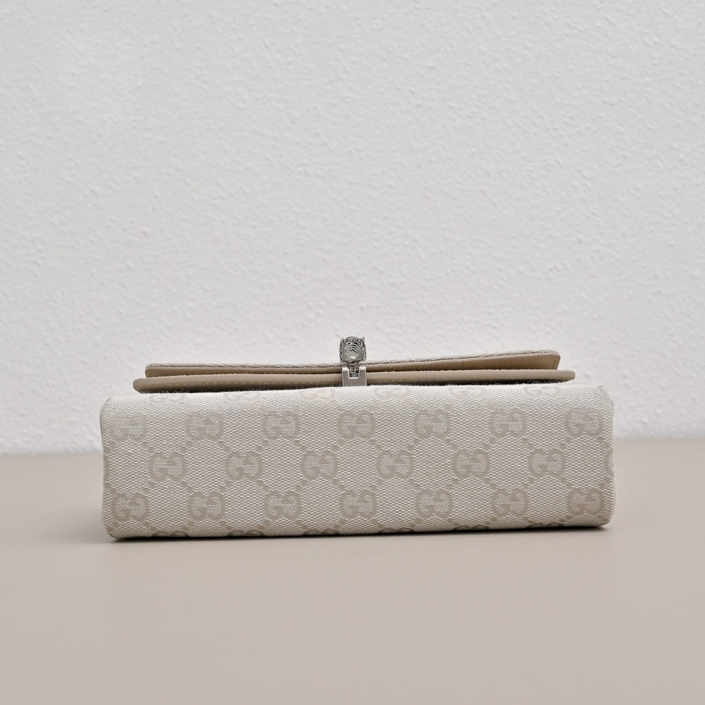 Gucci GG Dionysus Small Tiger Head Shoulder Bag