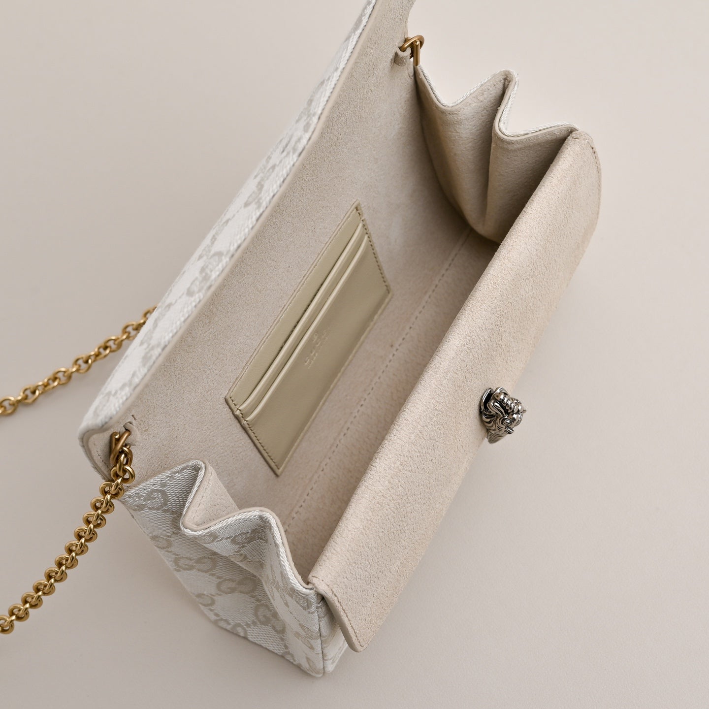 Gucci GG Dionysus Small Tiger Head Shoulder Bag