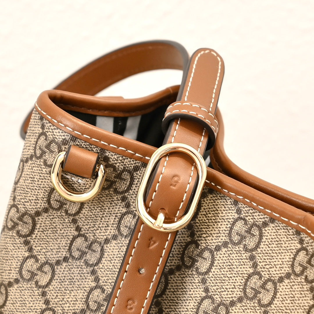 Gucci Emblem Bucket Bag