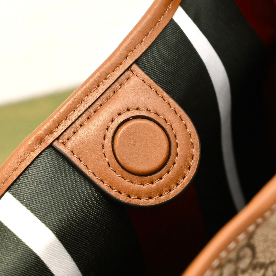 Gucci Emblem Bucket Bag