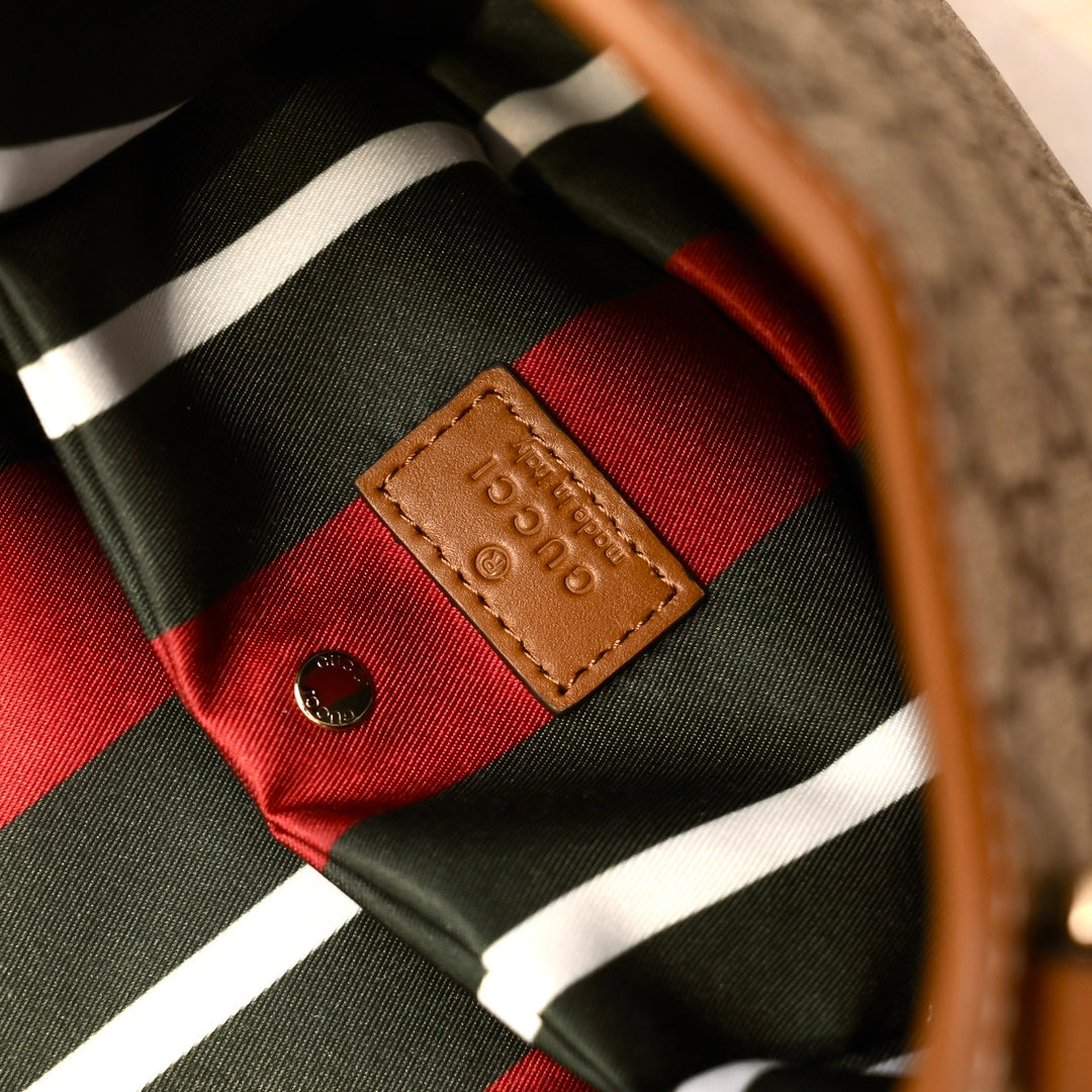 Gucci Emblem Bucket Bag