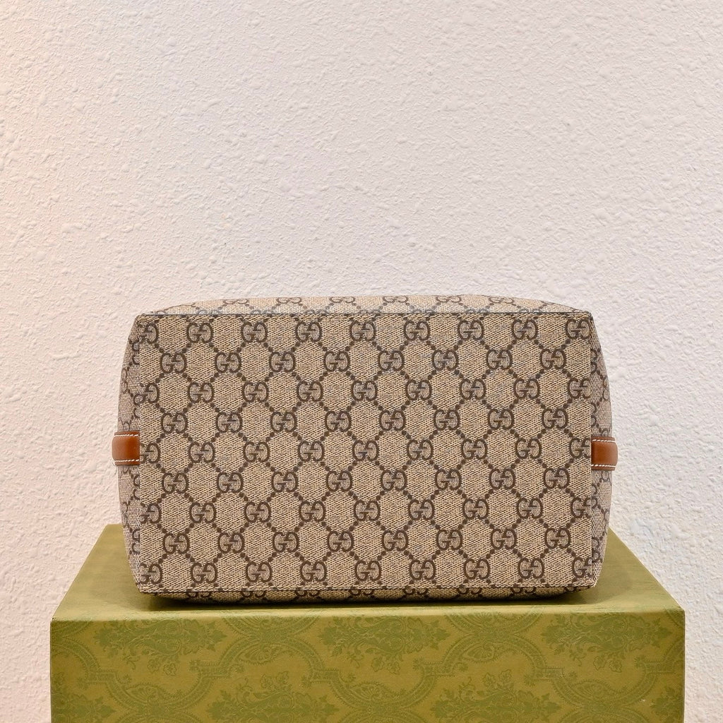 Gucci Emblem Bucket Bag