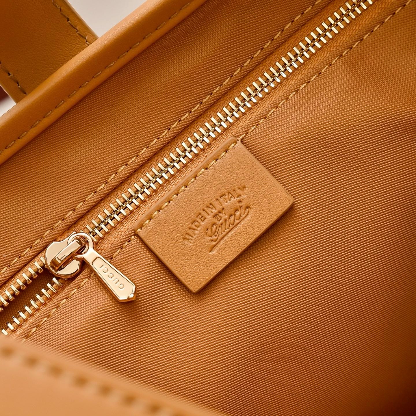Gucci Jackie 1961 Flora Shoulder Bag