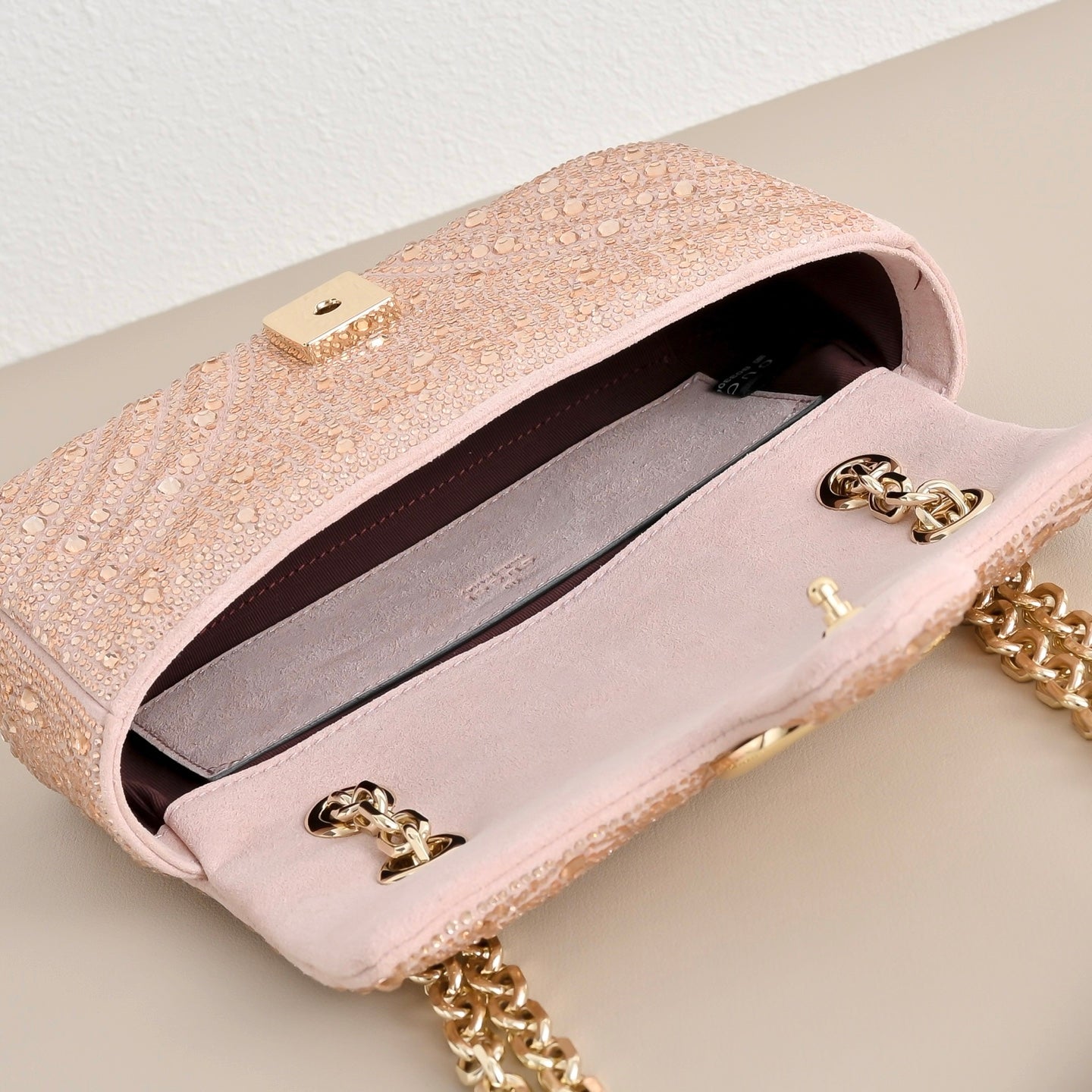 Gucci GG Marmont Crystal Shoulder Bag – 837280