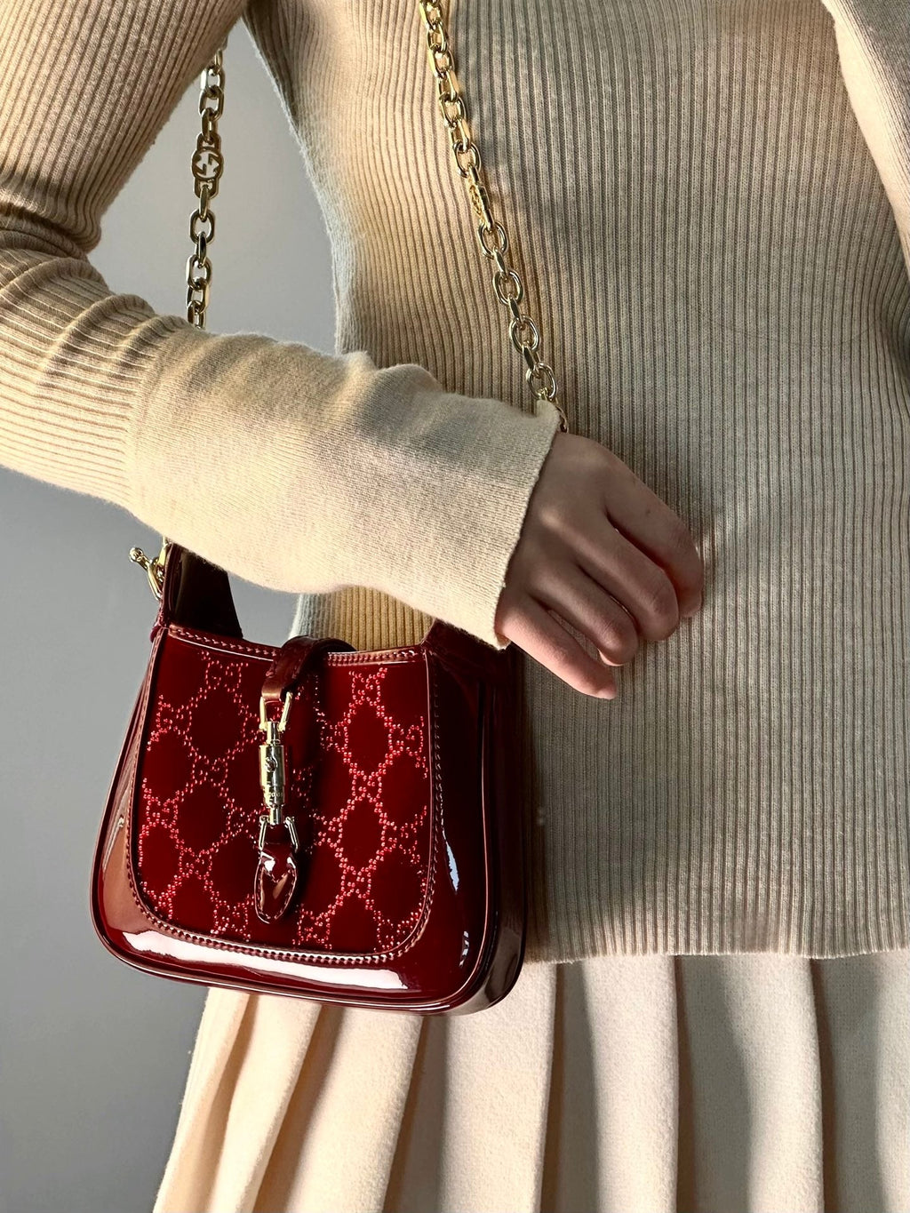 Gucci Jackie 1961 Velvet Shoulder Bag – 836684