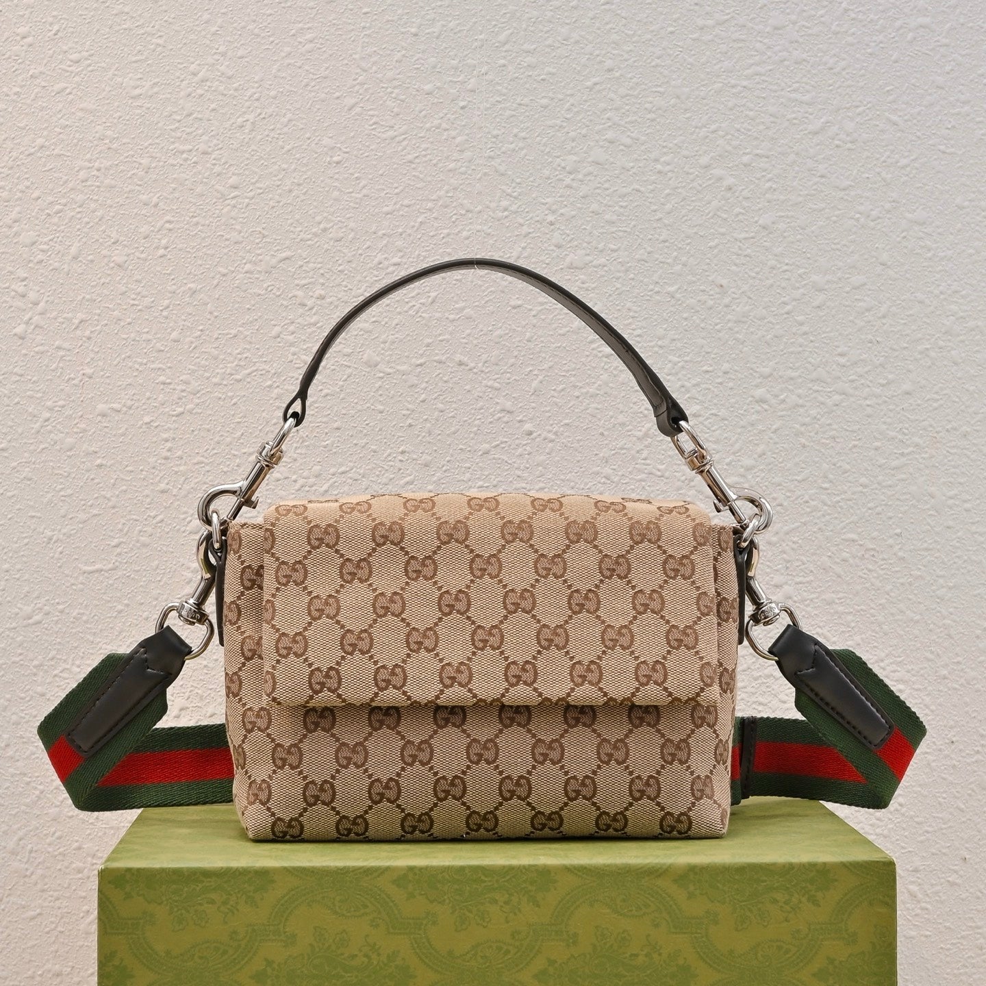 Gucci GG Canvas Small Top Handle Crossbody Bag – 821617