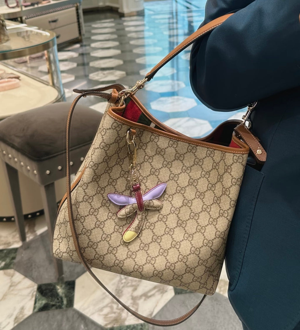 Gucci Emblem Bucket Bag-815103