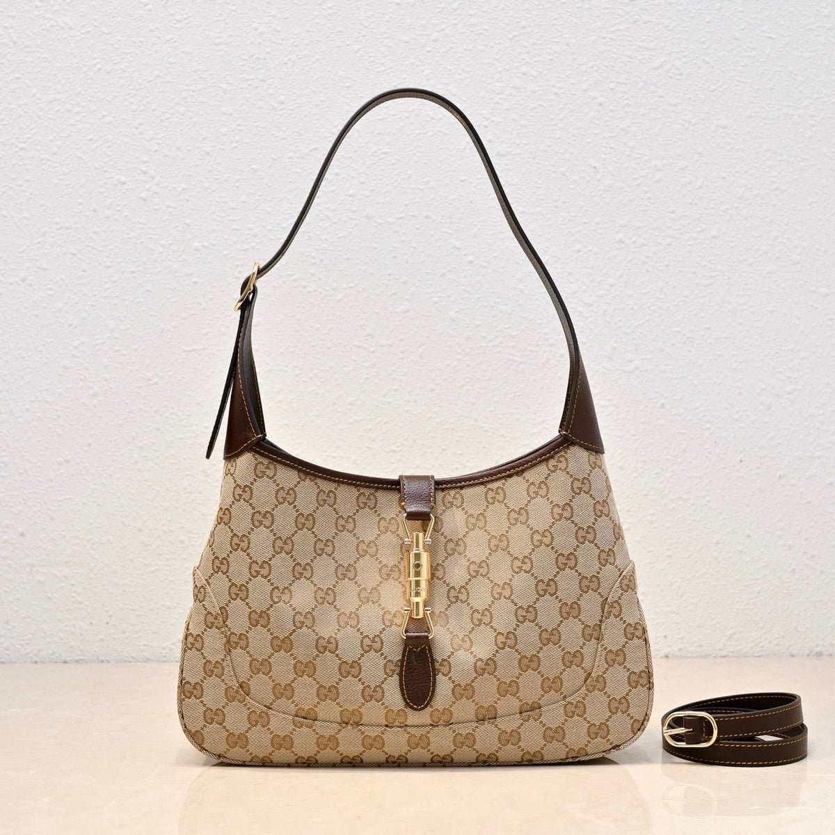 Gucci Jackie 1961 Flora Shoulder Bag-863136